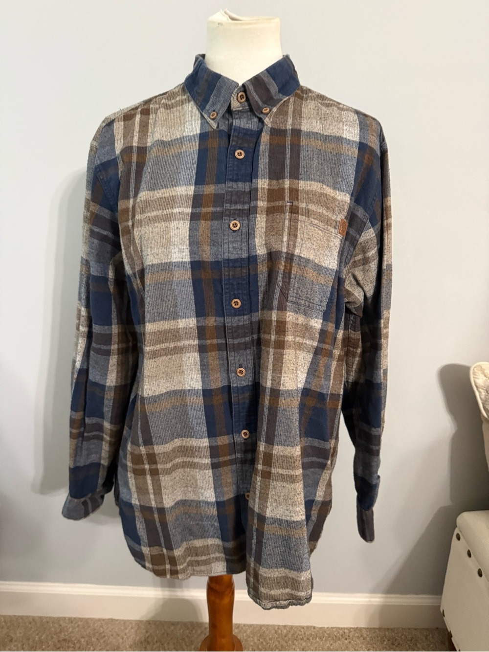 Men's Blue and Brown Plaid Button-Down Shirt